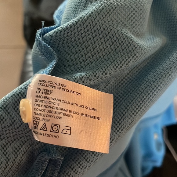 Men’s shirts perfect condition - Picture 6 of 6